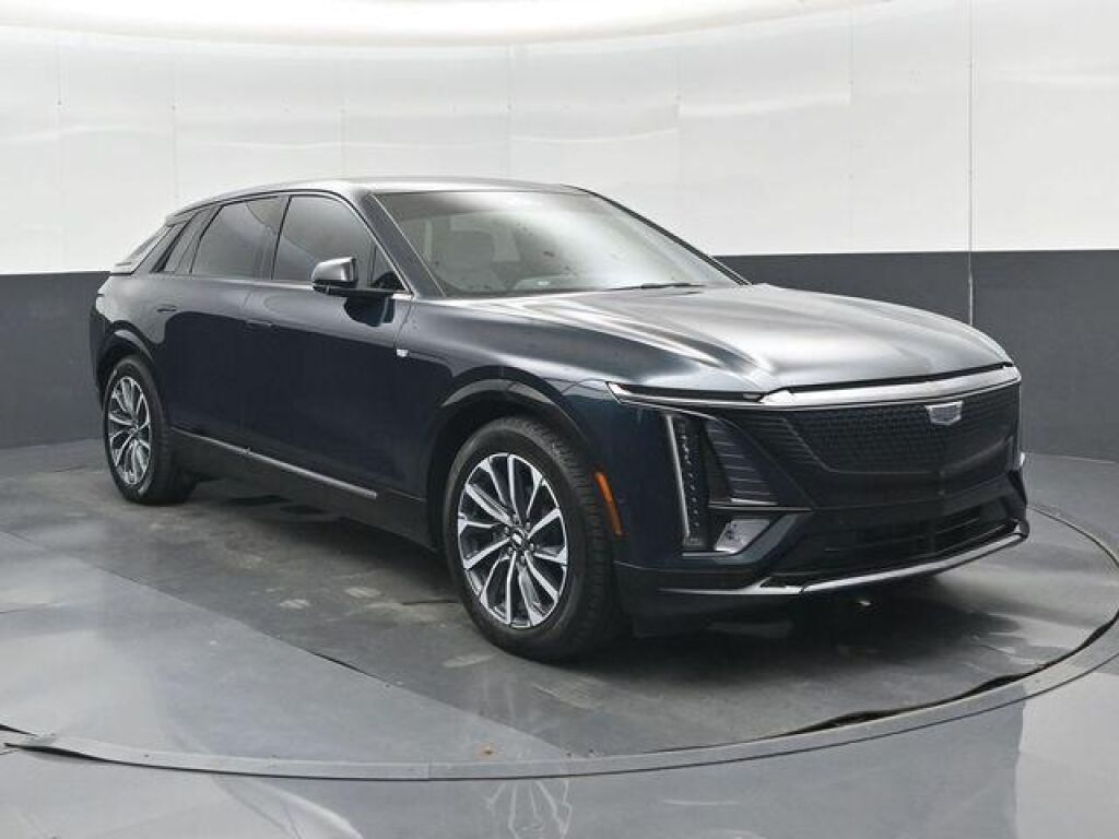 2024 Cadillac LYRIQ