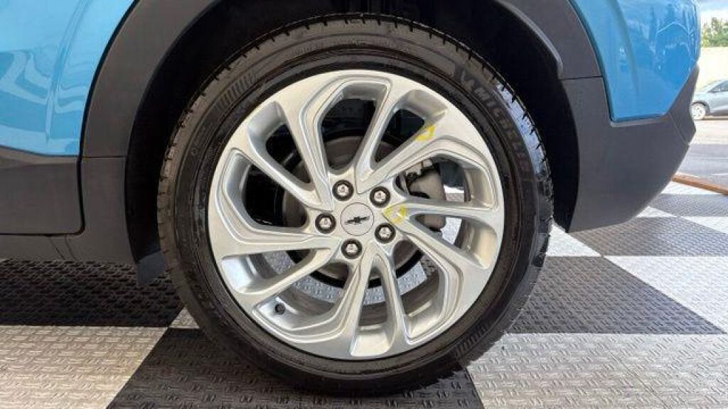 undefined. Enlarge image 13