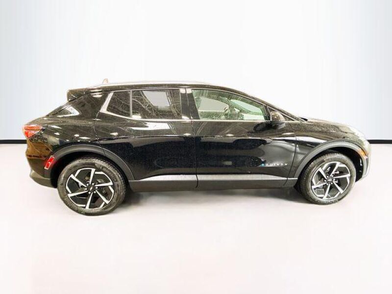 2026 Chevrolet Equinox EV in Westlake, OH