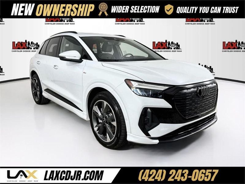 2024 Audi Q4 e-tron in Inglewood, CA