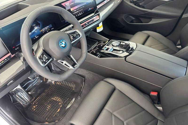 2027 BMW i5 in Santa Clara, CA