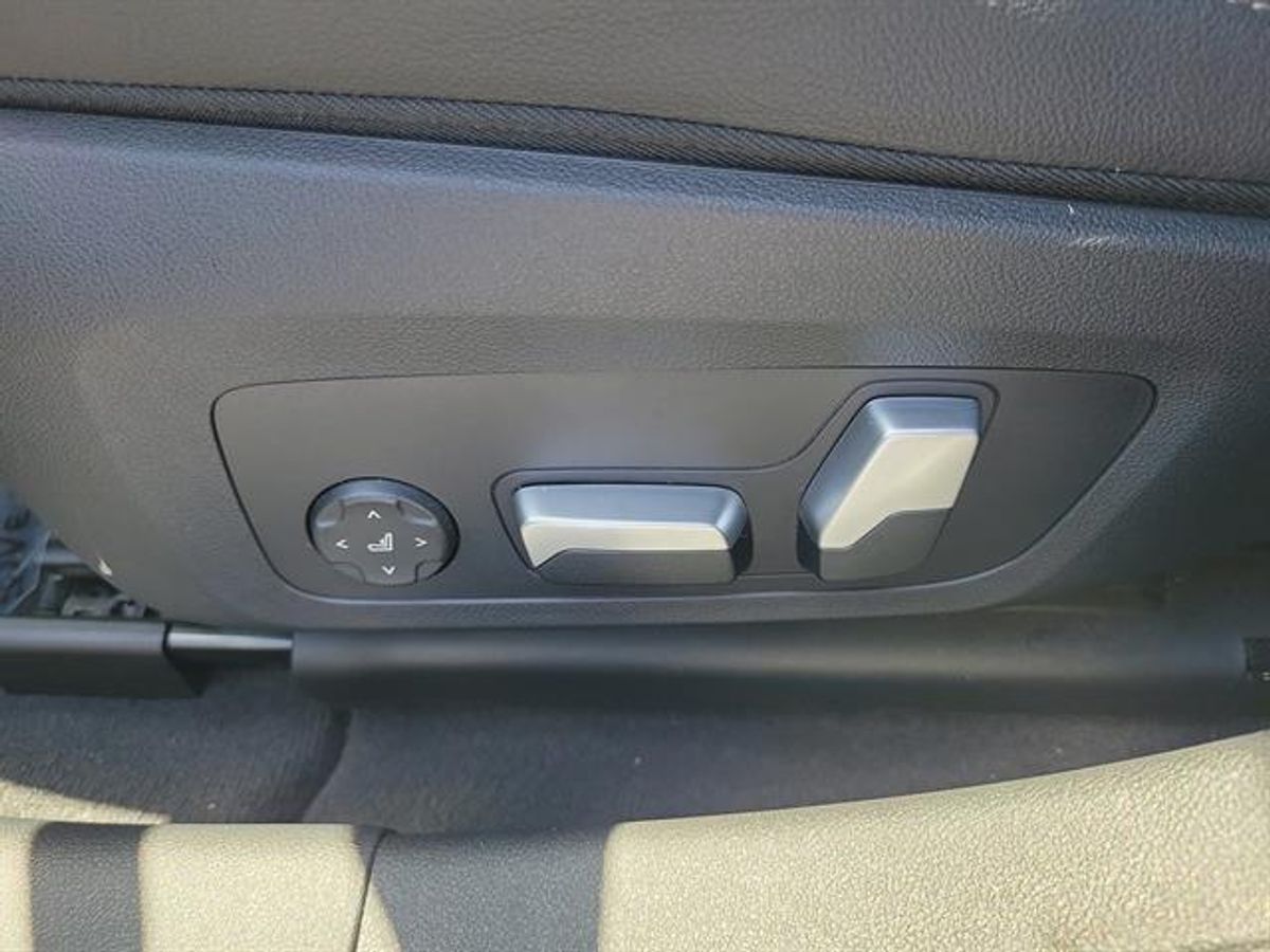 undefined. Enlarge image 41