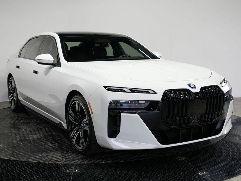 2023 BMW i7 in North Bergen, NJ