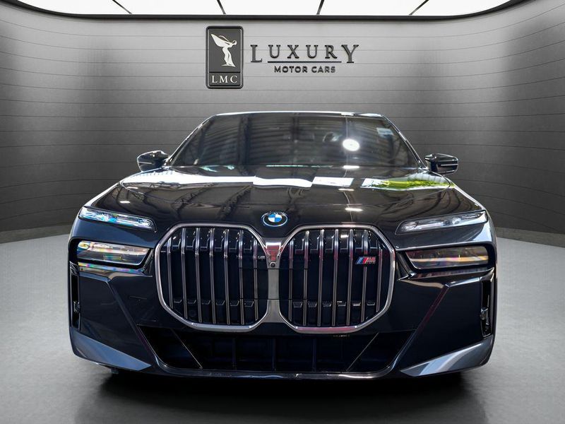 2024 BMW i7 in Hillside, NJ