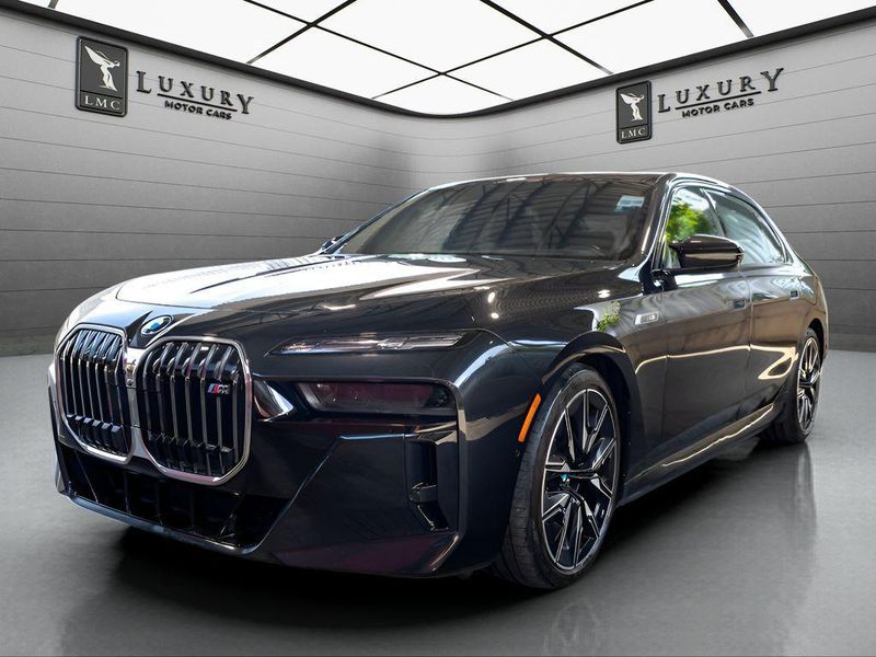 2024 BMW i7 in Hillside, NJ