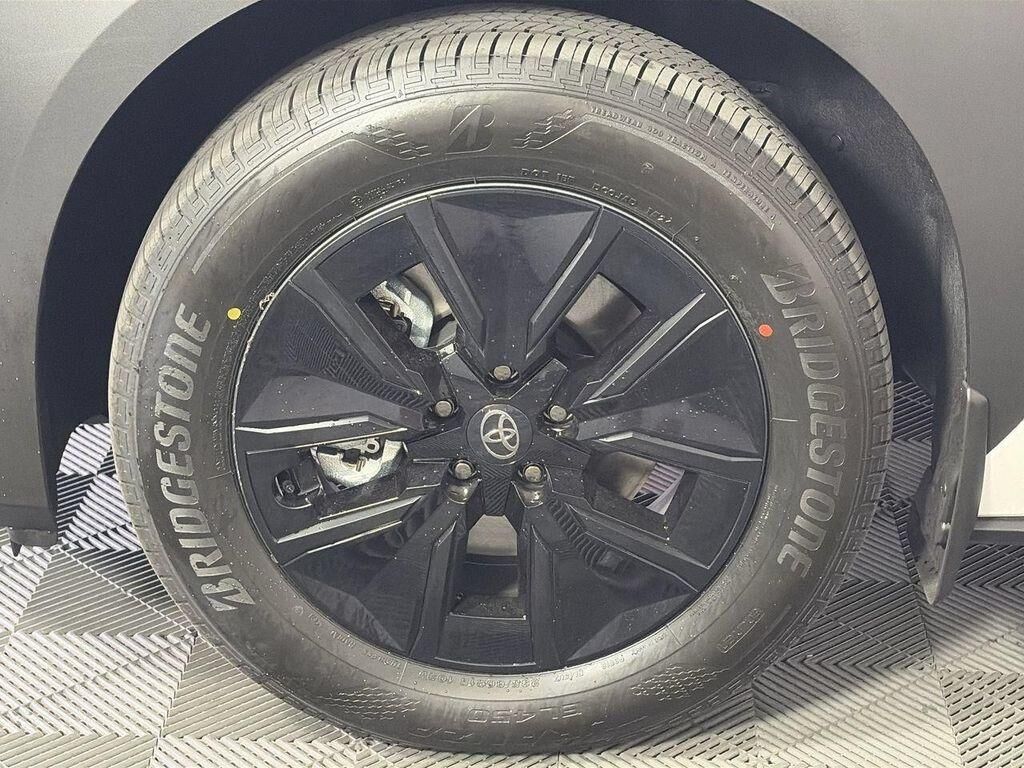 undefined. Enlarge image 9