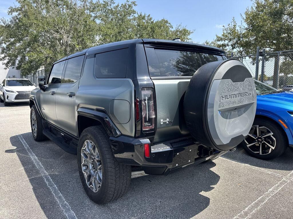 2024 GMC HUMMER EV SUV