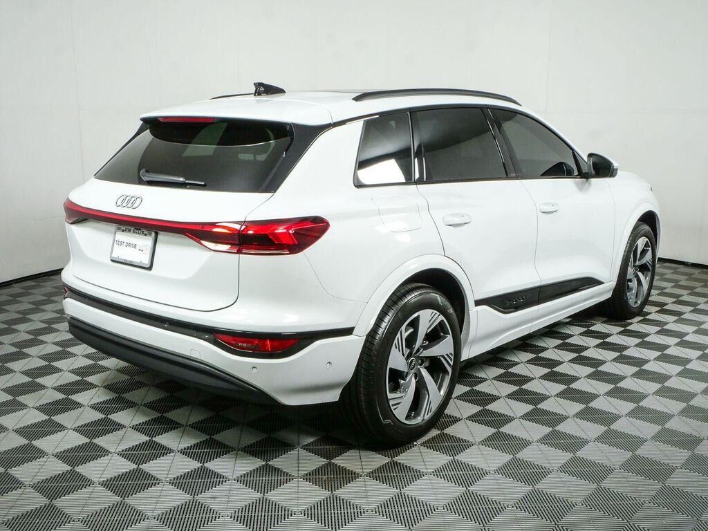 2025 Audi Q6 e-tron