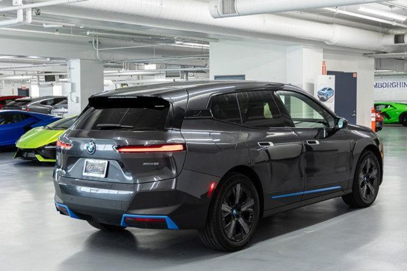 2024 BMW iX in Chicago, IL