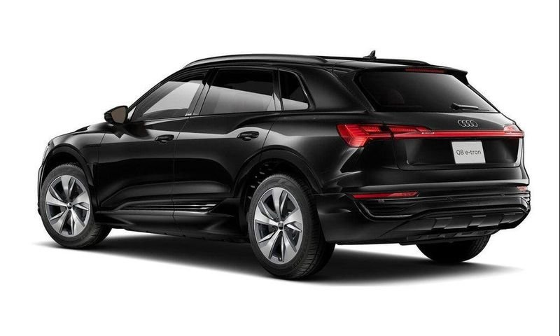 2024 Audi Q8 e-tron in Omaha, NE