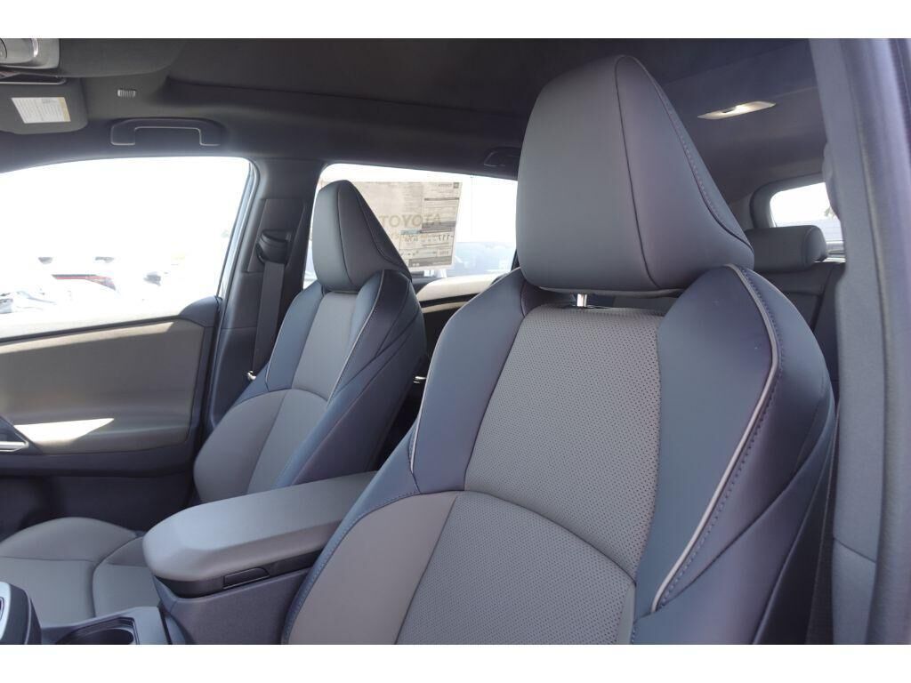 undefined. Enlarge image 11