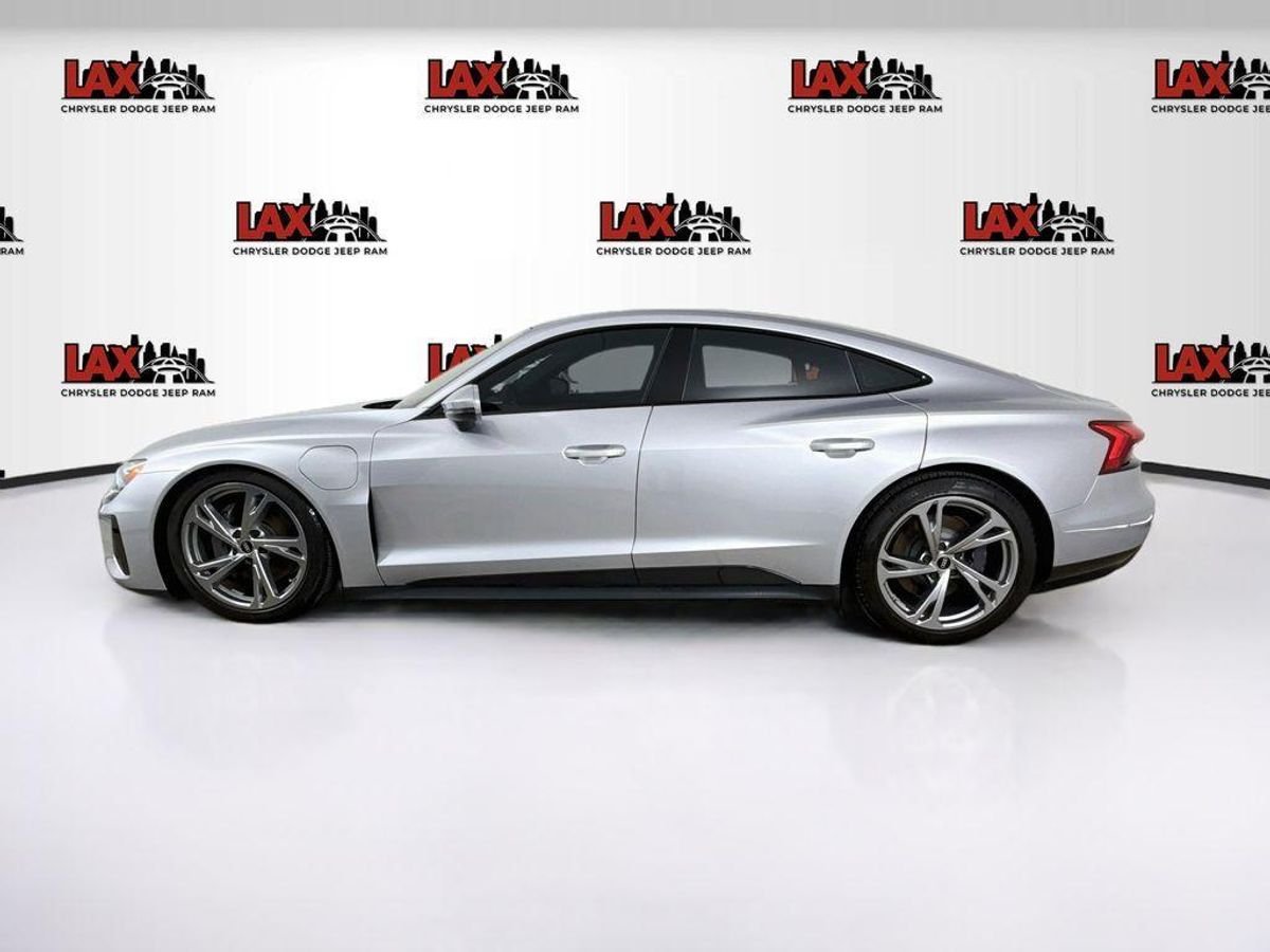 undefined. Enlarge image 4