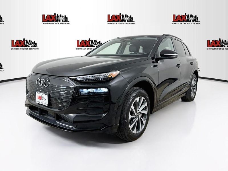 2025 Audi Q6 e-tron in Inglewood, CA