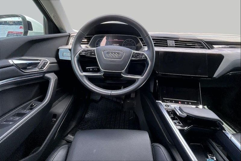 2024 Audi Q8 e-tron in Grapevine, TX