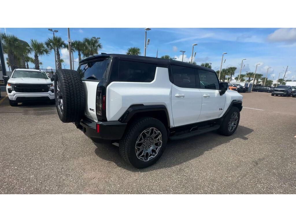 2025 GMC HUMMER EV SUV