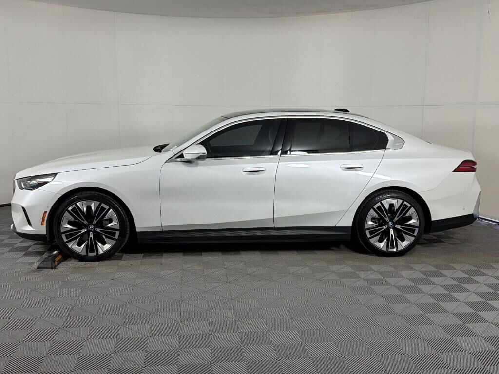 2024 BMW i5 in Houston, TX