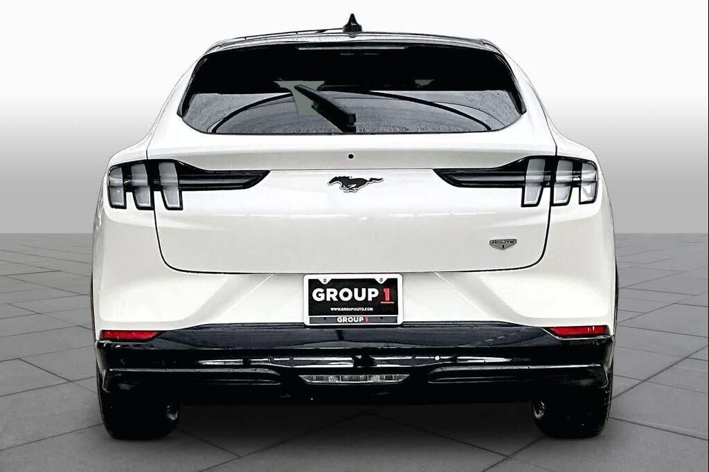 2023 Ford Mustang Mach-E