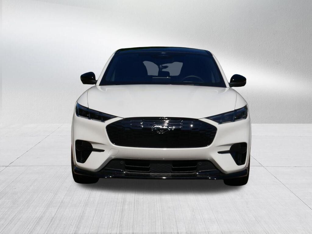 2025 Ford Mustang Mach-E
