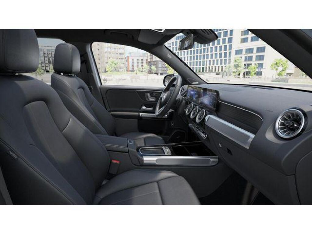 2025 Mercedes-Benz EQB 250