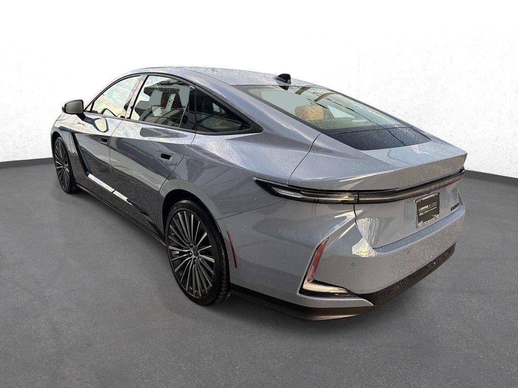 2026 Lexus ES 350e