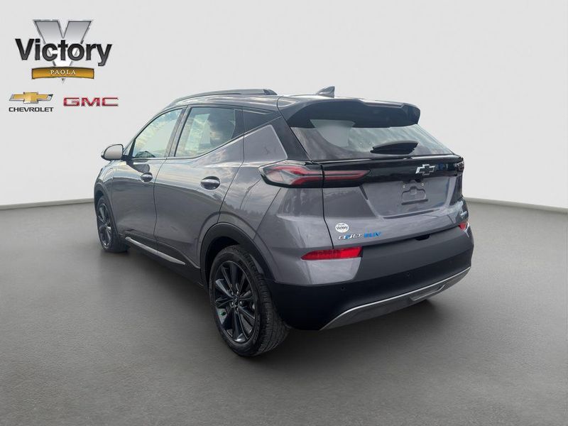 2022 Chevrolet Bolt EUV in Paola, KS