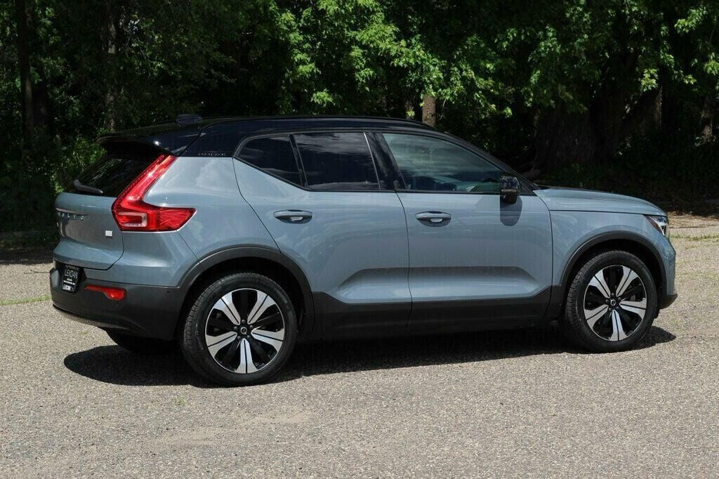 2023 Volvo XC40 Recharge Pure Electric