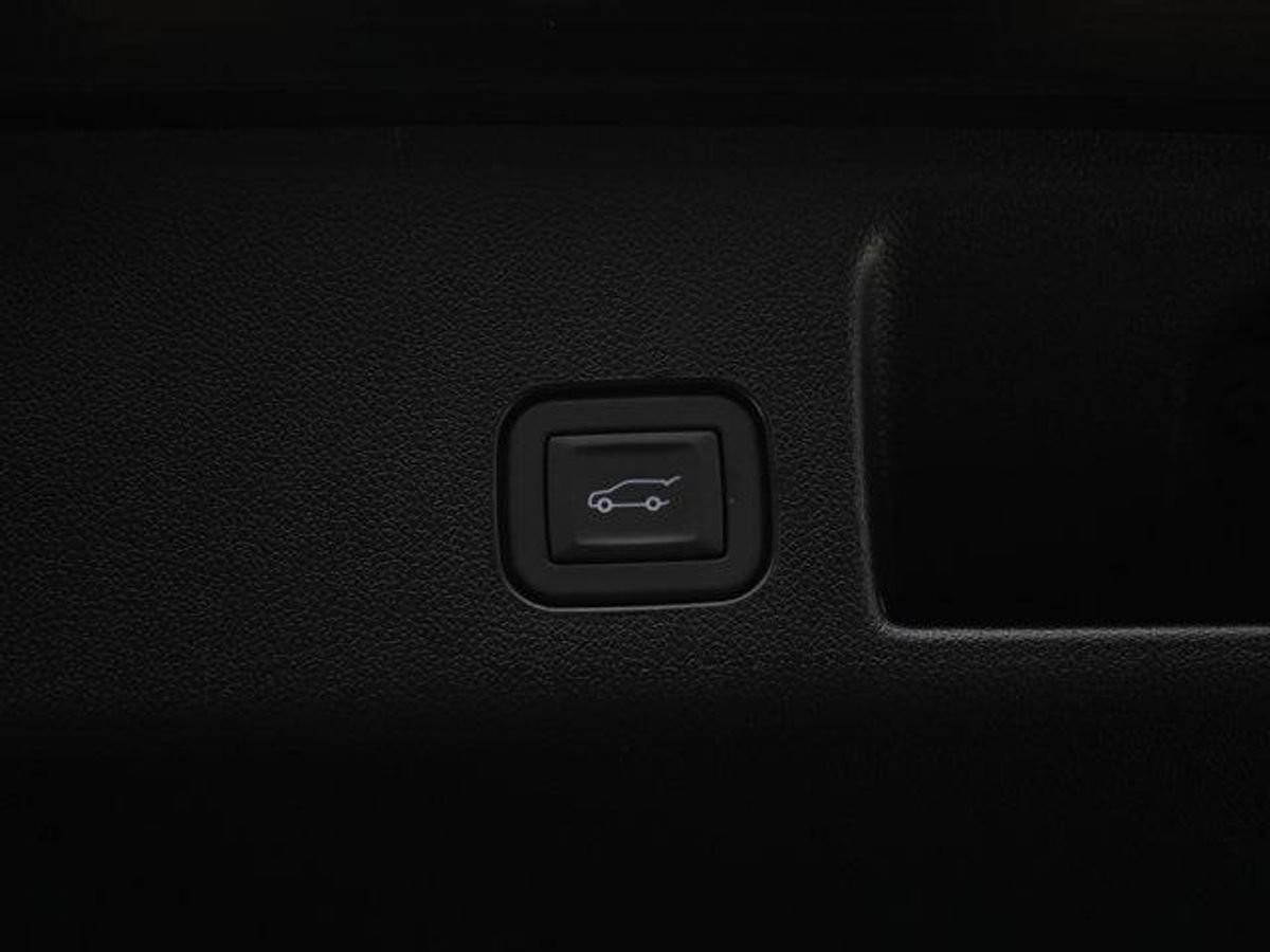 undefined. Enlarge image 39
