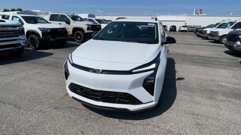 2027 Chevrolet Bolt in Columbus, OH