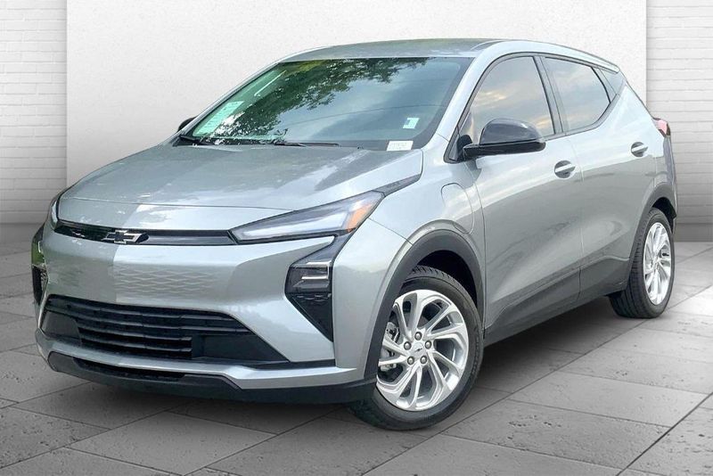 2027 Chevrolet Bolt in Kansas City, MO