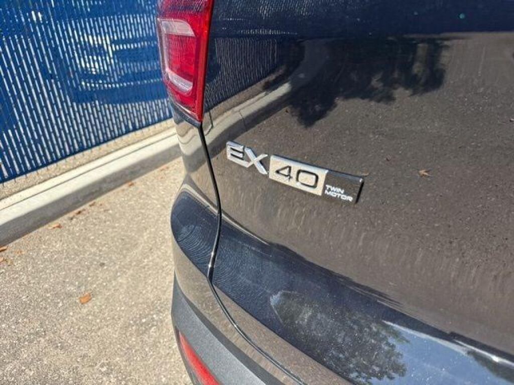 undefined. Enlarge image 7
