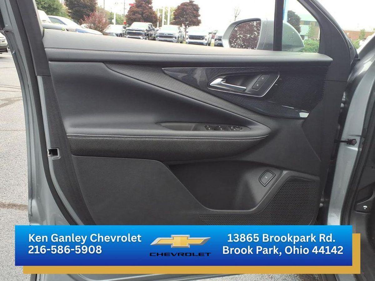 undefined. Enlarge image 13