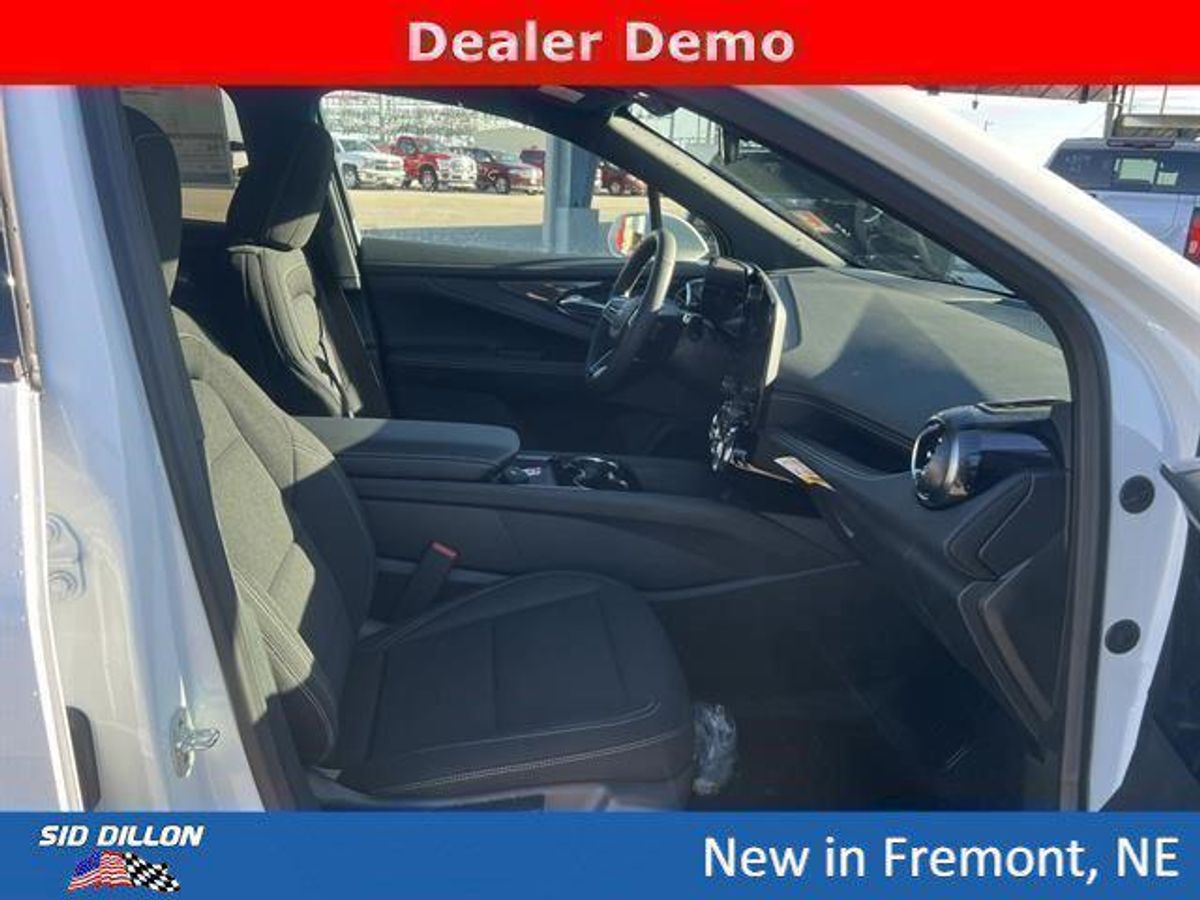 undefined. Enlarge image 16