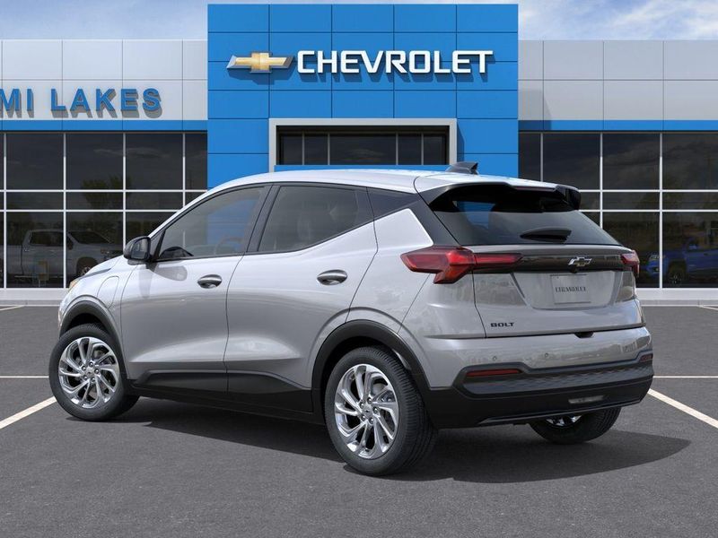 2027 Chevrolet Bolt in Hialeah, FL