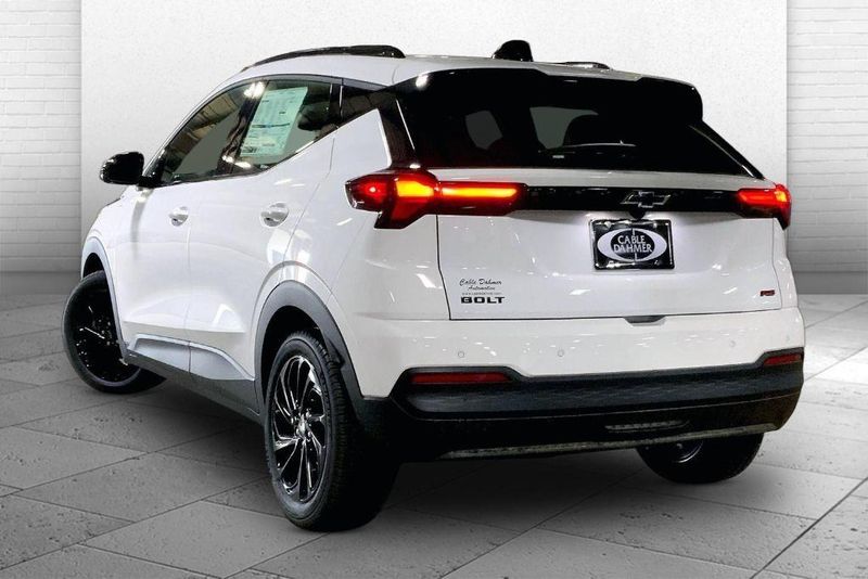 2027 Chevrolet Bolt in Kansas City, MO