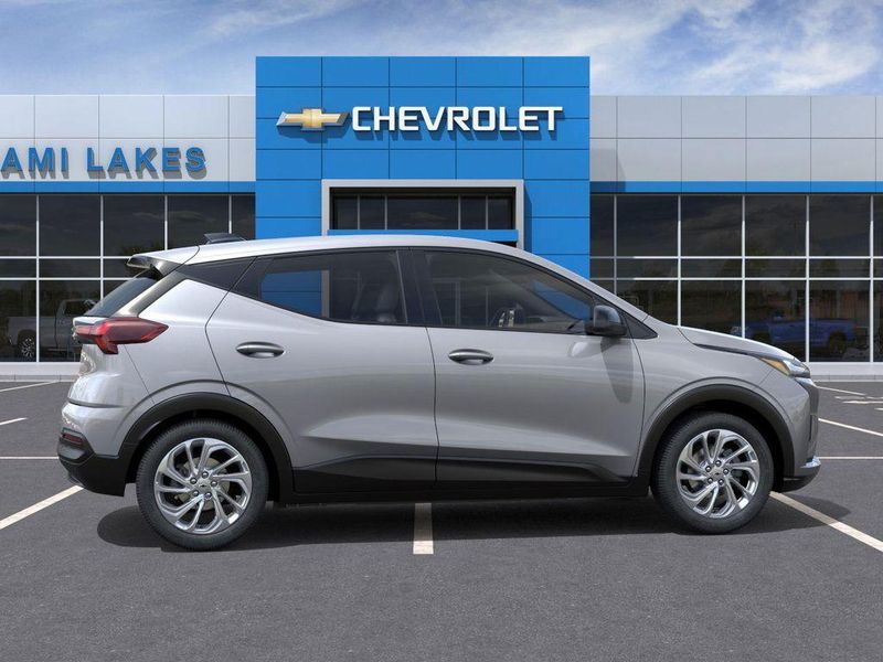 2027 Chevrolet Bolt in Hialeah, FL
