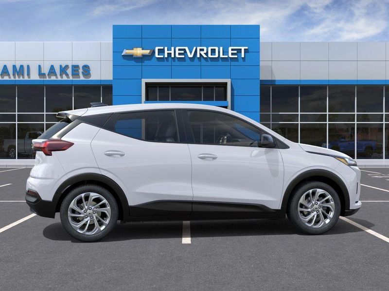 2027 Chevrolet Bolt in Hialeah, FL