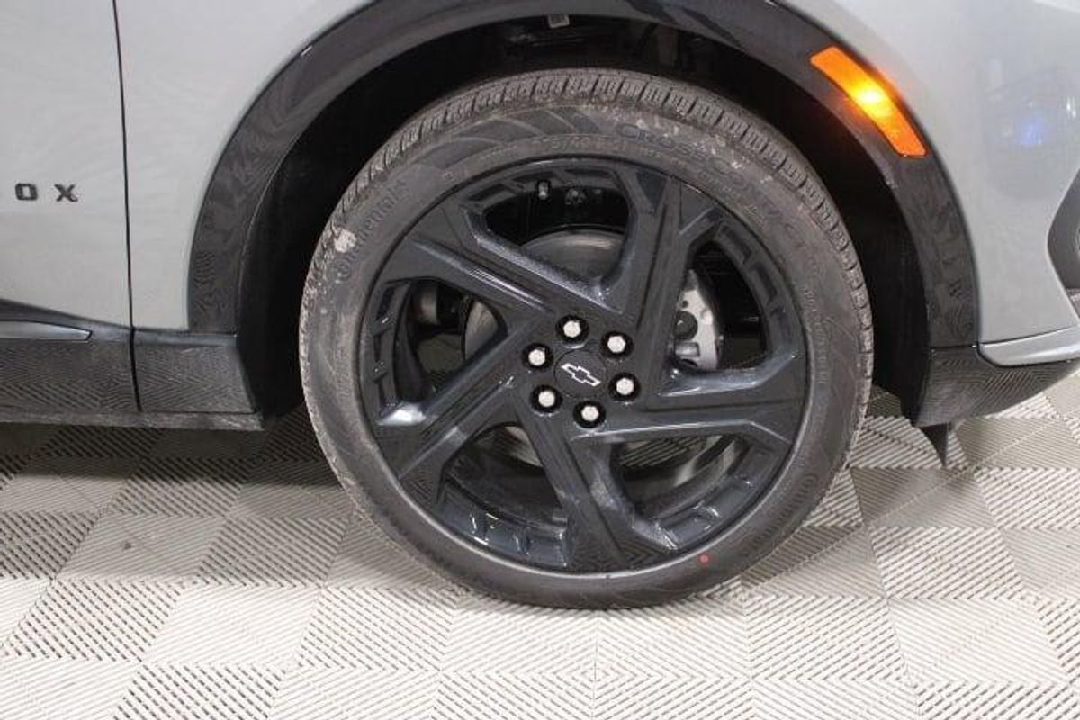 undefined. Enlarge image 81