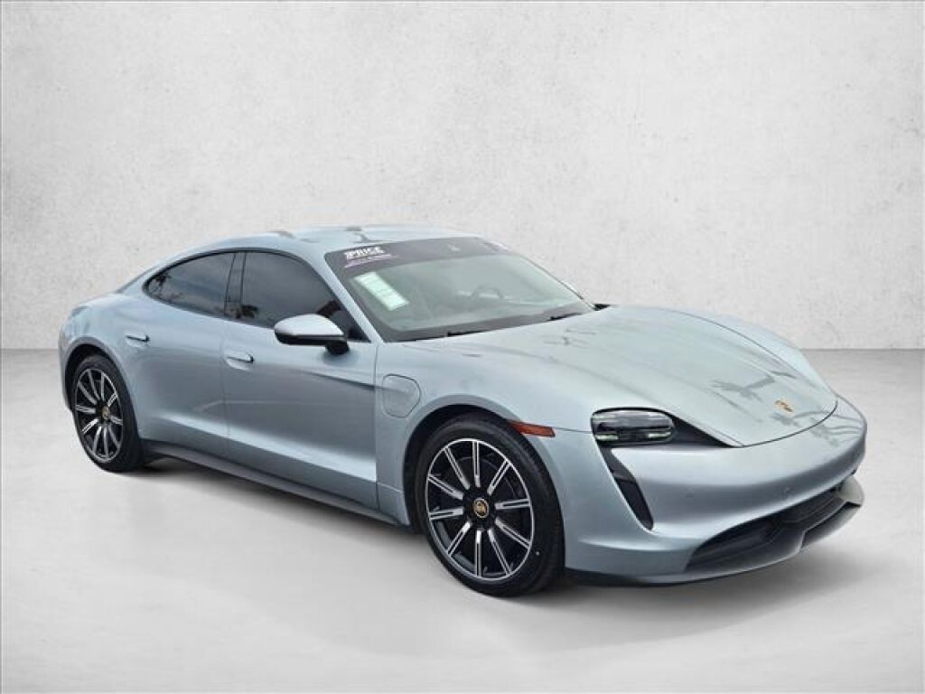 2022 Porsche Taycan
