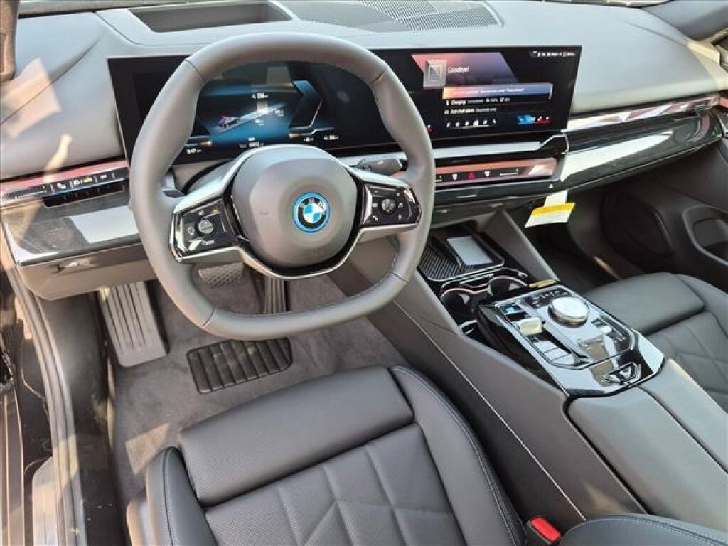 2027 BMW i5 in Houston, TX
