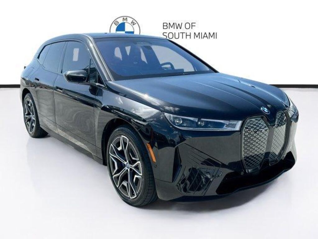 2023 BMW iX M60