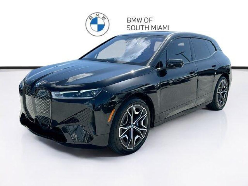 2023 BMW iX M60