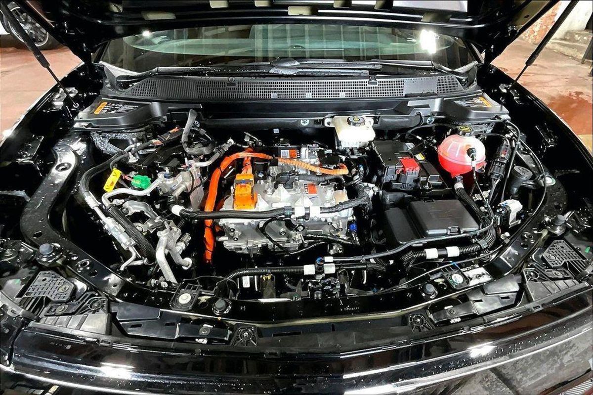 undefined. Enlarge image 40