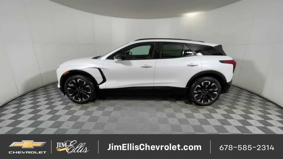 undefined. Enlarge image 13