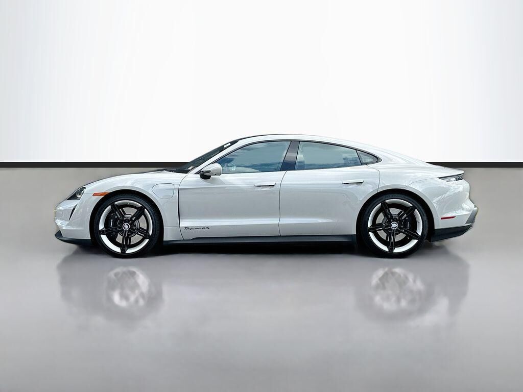 2023 Porsche Taycan