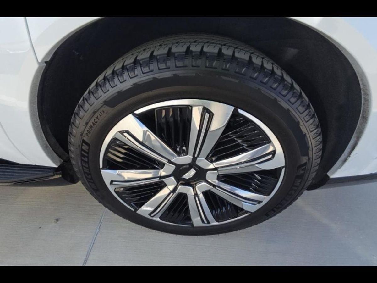undefined. Enlarge image 4