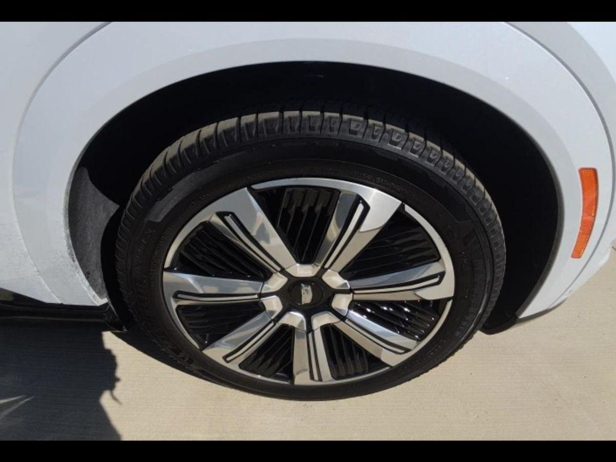 undefined. Enlarge image 5