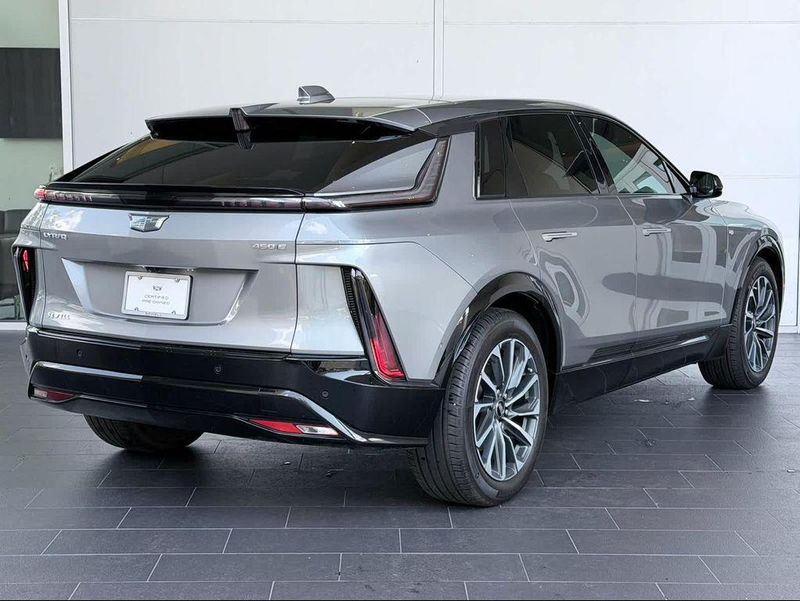 2024 Cadillac LYRIQ in Houston, TX