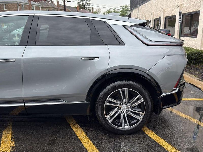 2024 Cadillac LYRIQ in Berwyn, IL