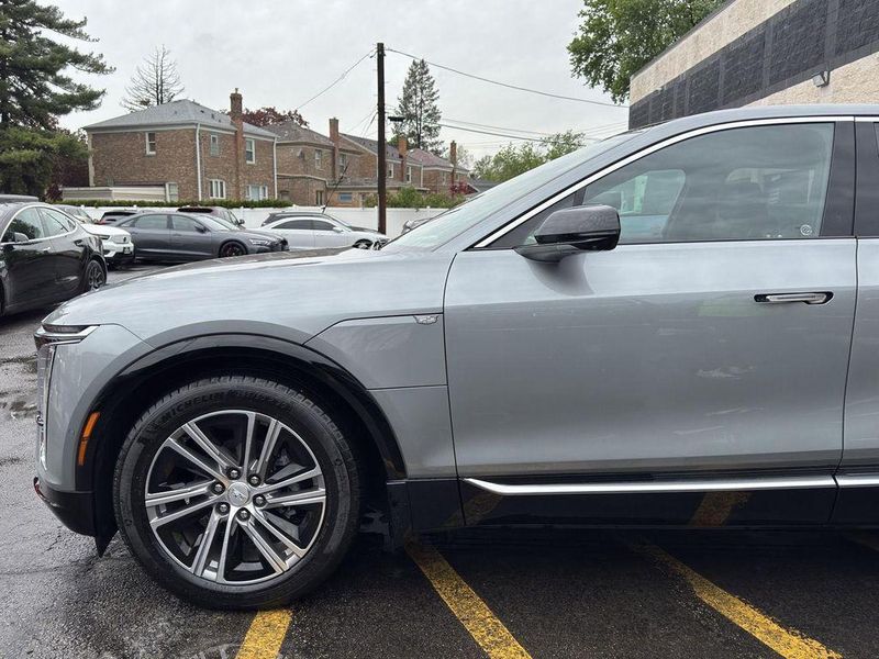 2024 Cadillac LYRIQ in Berwyn, IL