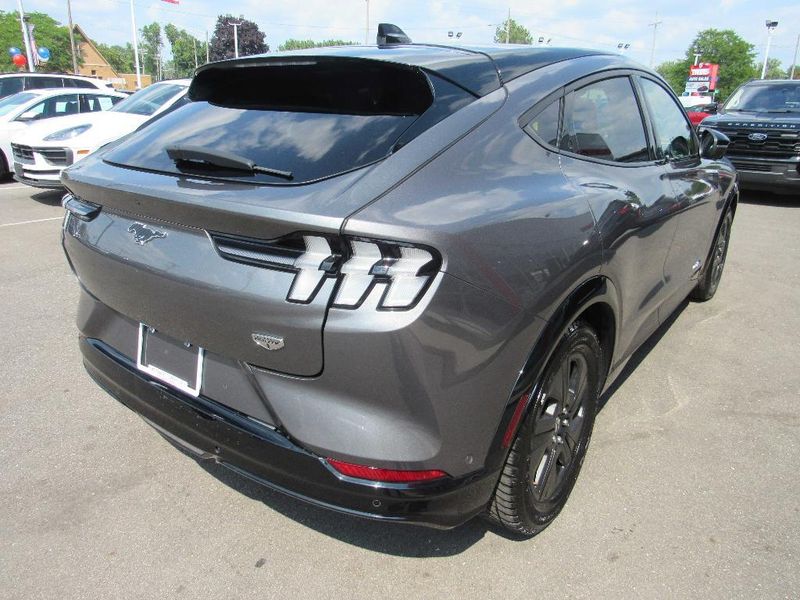 2021 Ford Mustang Mach-E in Redford Charter Twp, MI